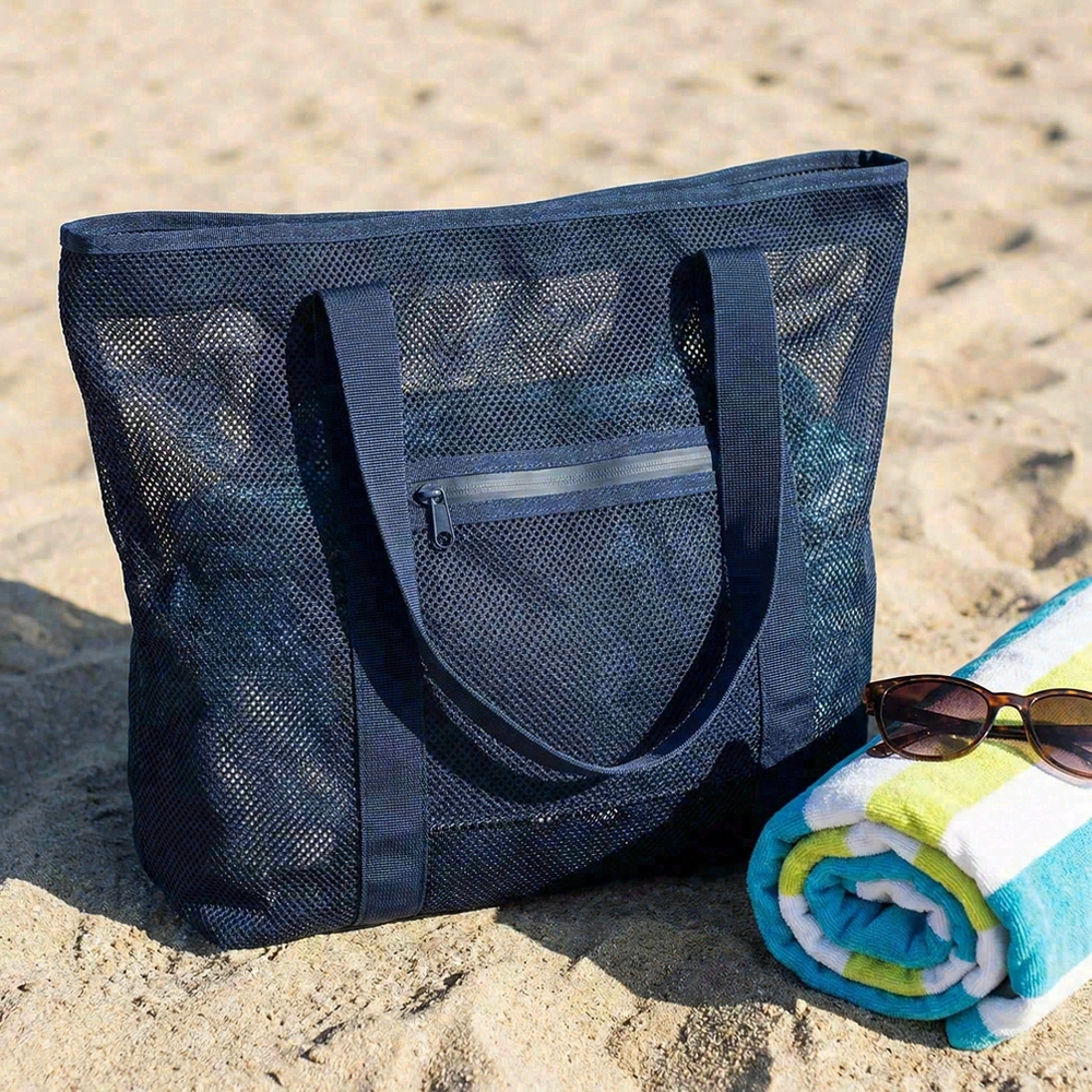 Water-resistant zipper pocket tote